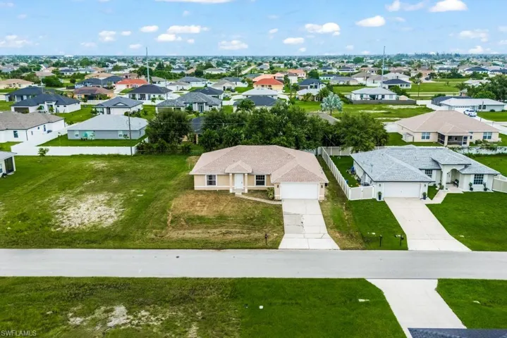 429 NW 7th  ST, Cape Coral, FL 33993