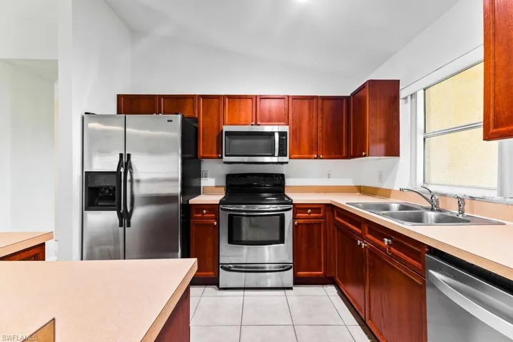 429 NW 7th  ST, Cape Coral, FL 33993