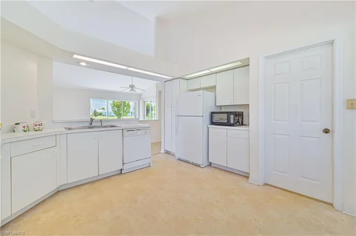 14841 Lake Olive Dr, Fort Myers Fl 33919