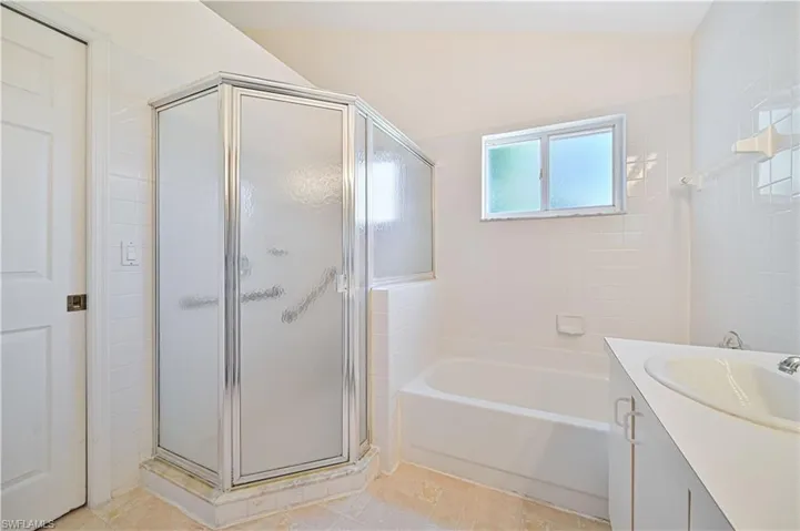 14841 Lake Olive Dr, Fort Myers Fl 33919