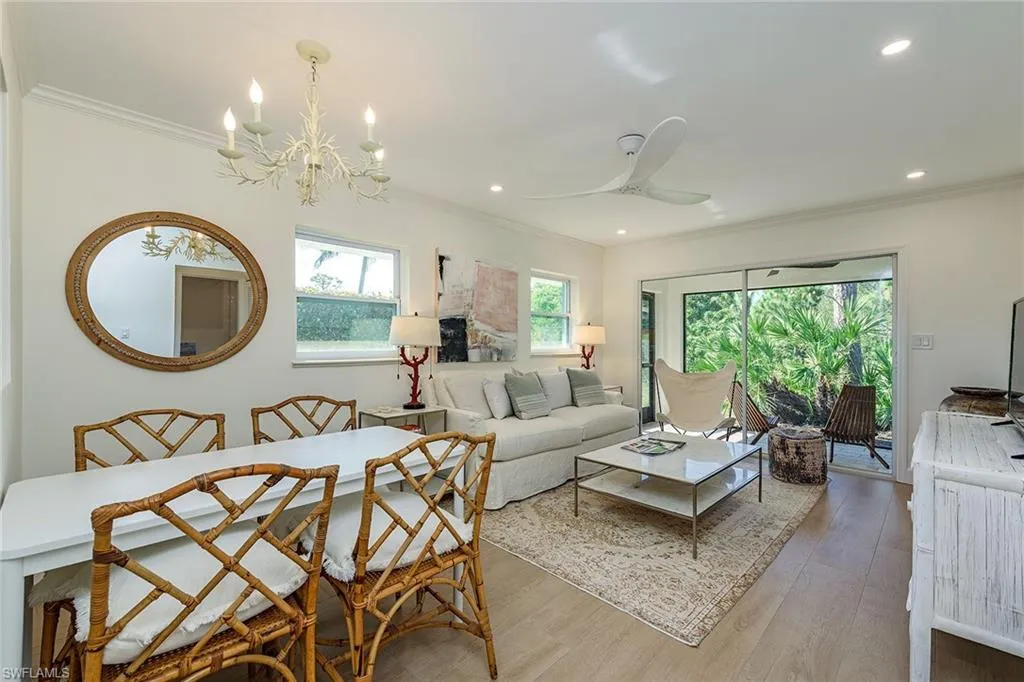 301 Ridge DR, Naples, FL 34108,224082530