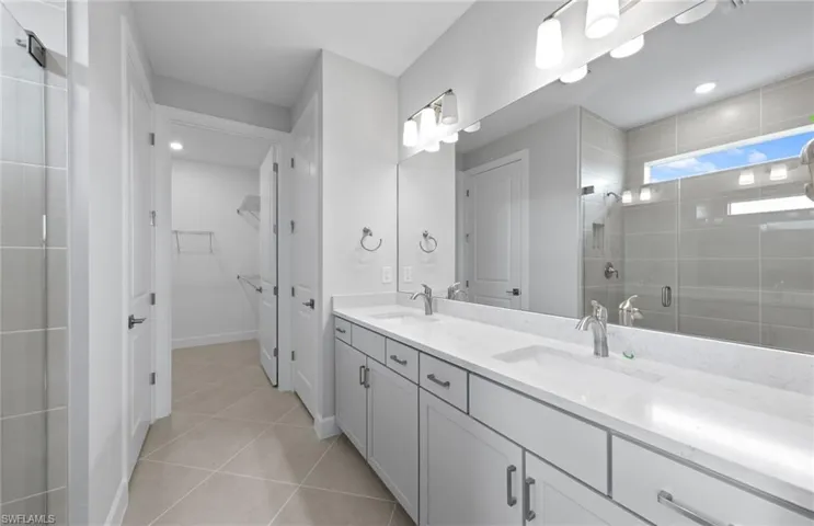 7433  Blue Salvia  DR, North Fort Myers, FL 33917