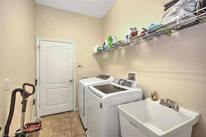 3034 Via San Marco Ct, Fort Myers, Florida 33905