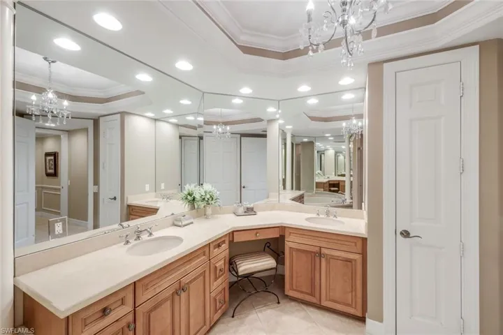 Double Vanity