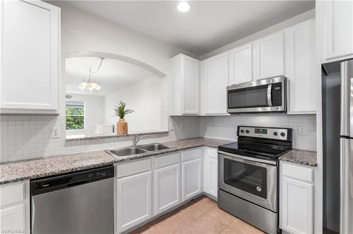 17513 Cherry Ridge Ln, Fort Myers, Florida 33967