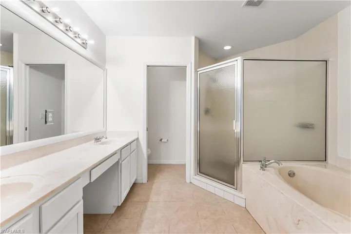 17513 Cherry Ridge Ln, Fort Myers, Florida 33967