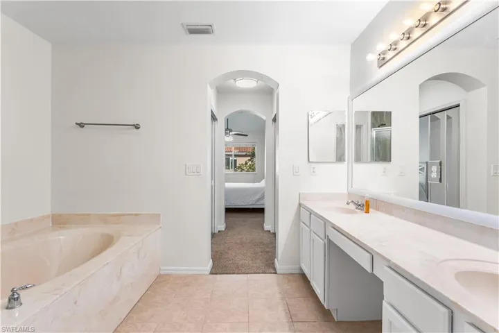 17513 Cherry Ridge Ln, Fort Myers, Florida 33967