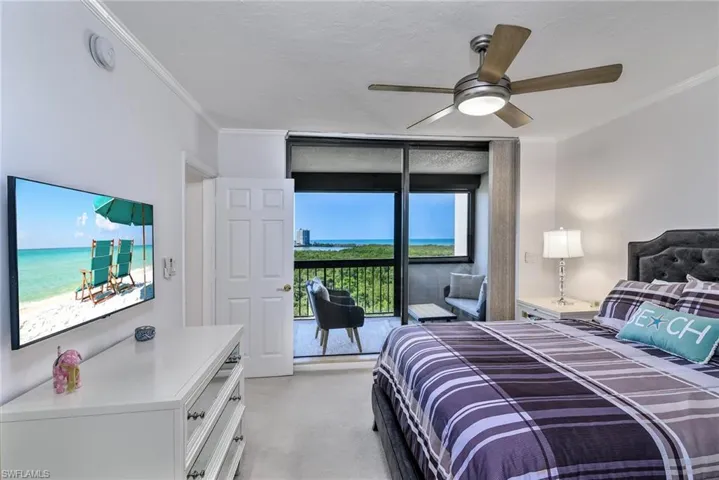 6001  Pelican Bay  BLVD, Naples, FL 34108