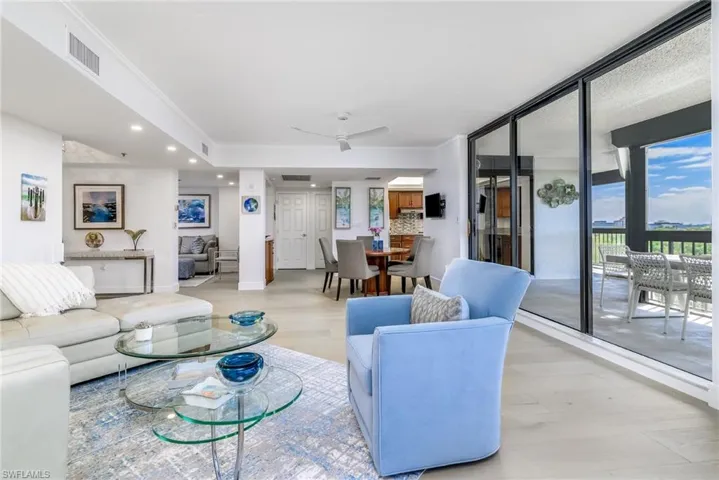 6001  Pelican Bay  BLVD, Naples, FL 34108