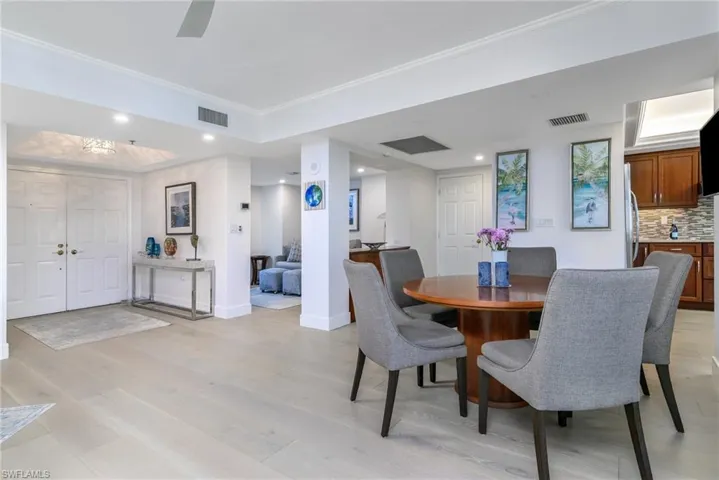 6001  Pelican Bay  BLVD, Naples, FL 34108