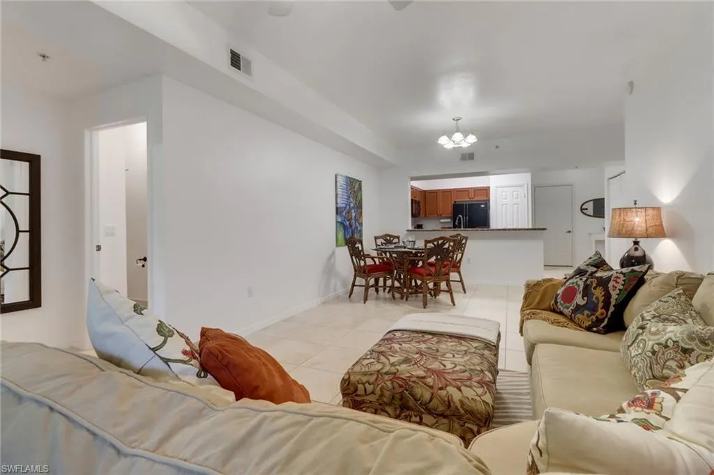 20251 Royal Villagio CT, Estero, FL 33928,225063548