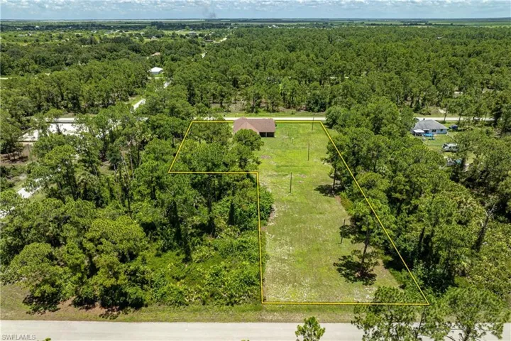 1319  Johns  AVE, Lehigh Acres, FL 33972