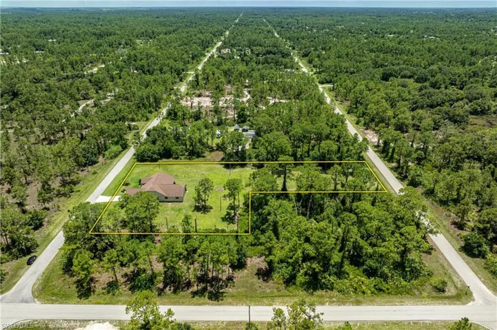1319  Johns  AVE, Lehigh Acres, FL 33972