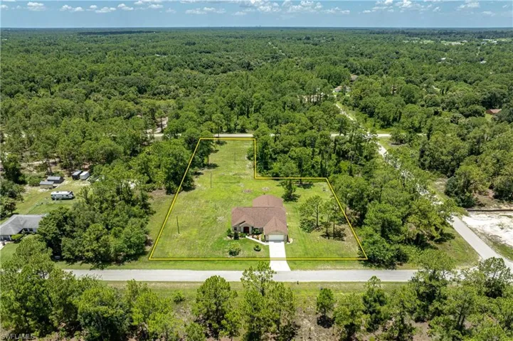 1319  Johns  AVE, Lehigh Acres, FL 33972