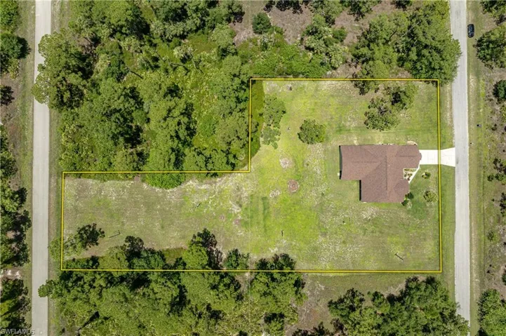 1319  Johns  AVE, Lehigh Acres, FL 33972