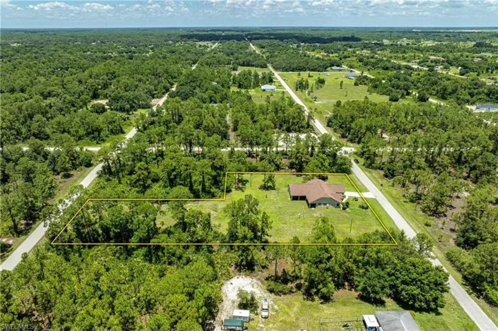1319  Johns  AVE, Lehigh Acres, FL 33972