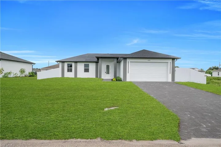 435 Petite Ave, Lehigh Acres, Florida 33974