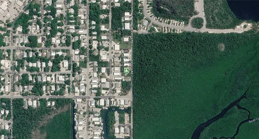 971  Valencia Key  , Largo, FL 33037