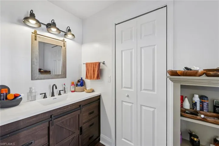 139 Se 30th St, Cape Coral, Florida 33904