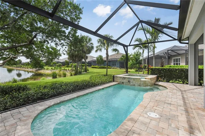 8857 Yucatan Ct, Naples Fl 34112