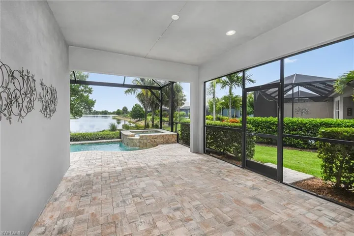 8857 Yucatan Ct, Naples Fl 34112