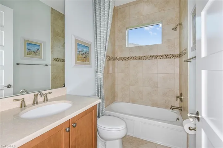 8857 Yucatan Ct, Naples Fl 34112