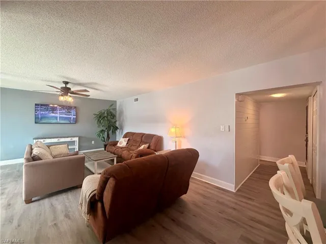 4912 Vincennes St 103, Cape Coral, Florida 33904
