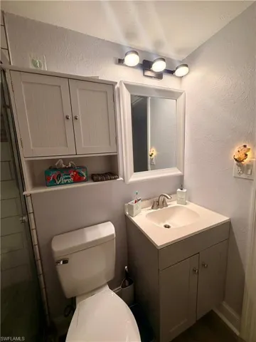 4912 Vincennes St 103, Cape Coral, Florida 33904