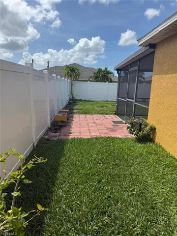 1630 SW 33rd  TER, Cape Coral, FL 33914