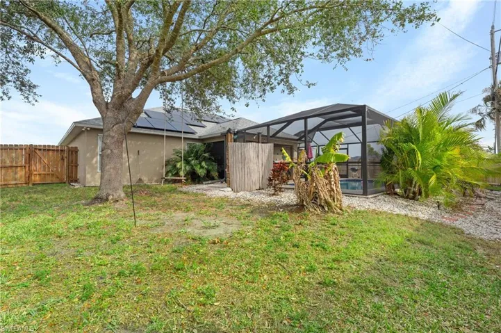 Yard view- spacious and fenced!