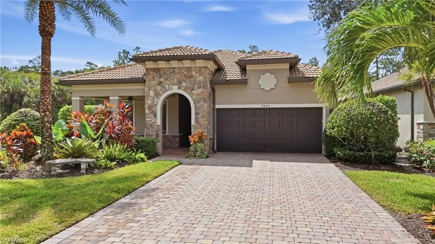 9440 Whooping Crane Way, Naples, Florida 34120