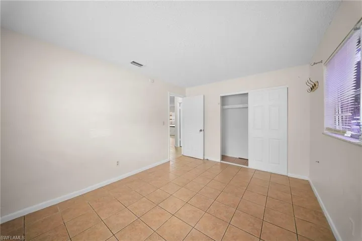 5553 5th Ave, Fort Myers, Florida 33907