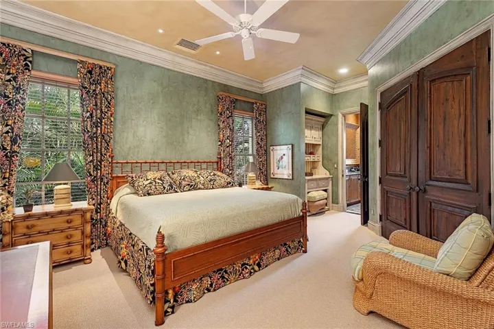 7234  Tory  LN, Naples, FL 34108