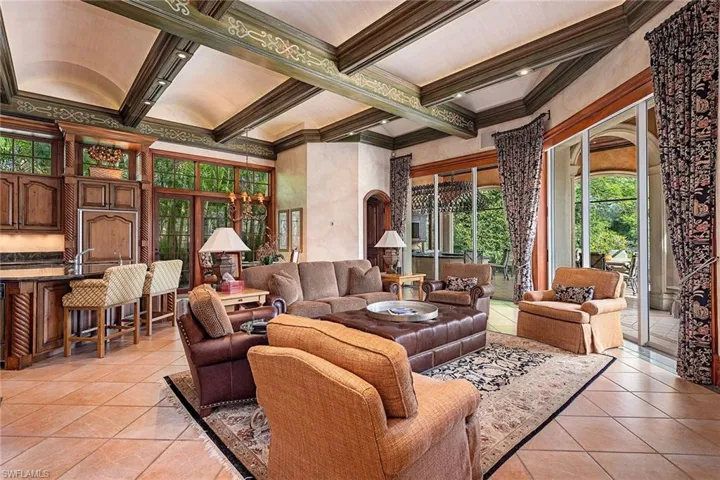7234  Tory  LN, Naples, FL 34108