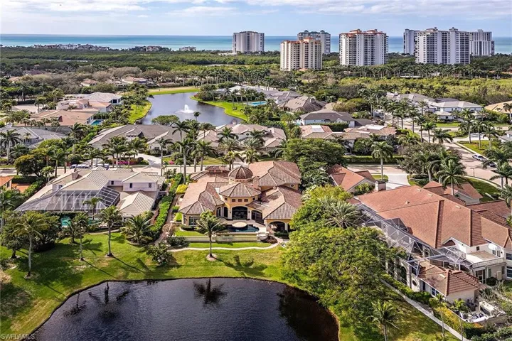 7234  Tory  LN, Naples, FL 34108