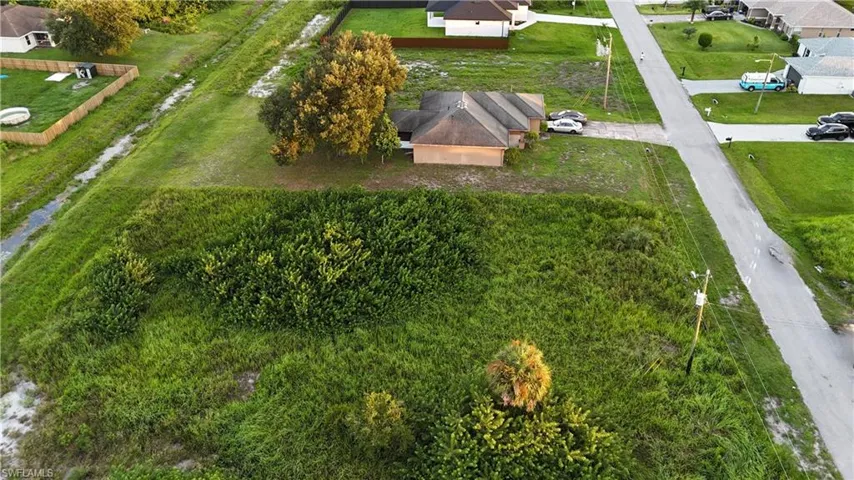 425 Pickford Ave, Lehigh Acres, Florida 33974