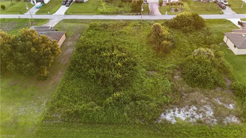 425 Pickford Ave, Lehigh Acres, Florida 33974