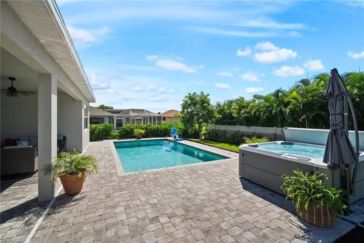 2622 SW 38th  ST, Cape Coral, FL 33914
