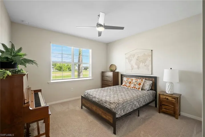 2622 SW 38th  ST, Cape Coral, FL 33914