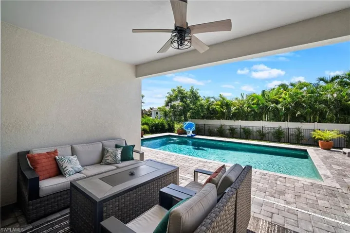 2622 SW 38th  ST, Cape Coral, FL 33914