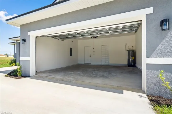 8 Cleat Ct, Placida, Florida 33946