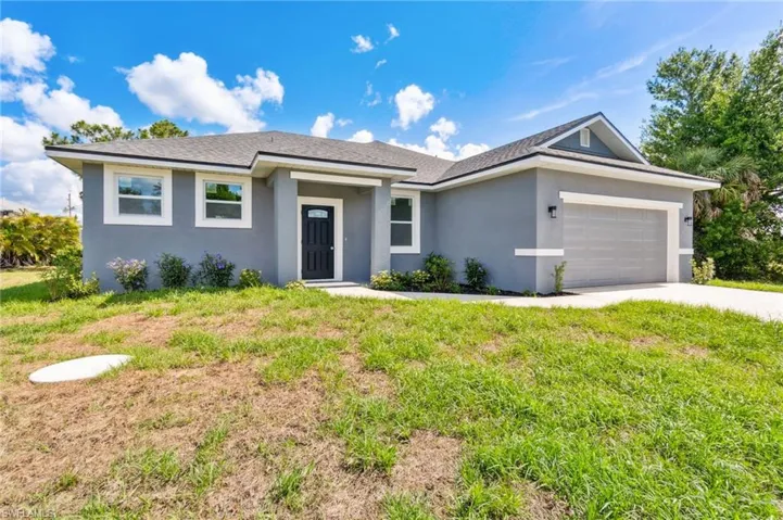8 Cleat Ct, Placida, Florida 33946