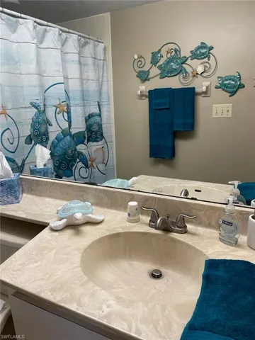 5650 Trailwinds Dr 111, Fort Myers, Florida 33907