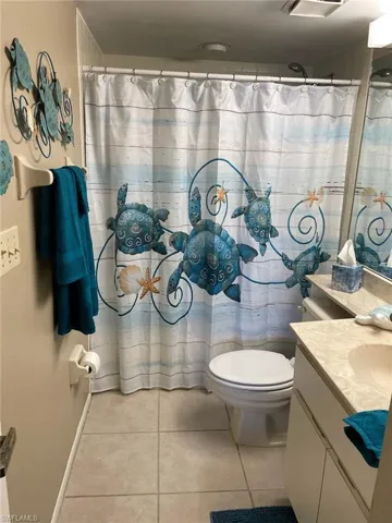 5650 Trailwinds Dr 111, Fort Myers, Florida 33907