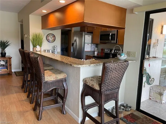 5650 Trailwinds Dr 111, Fort Myers, Florida 33907