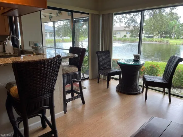 5650 Trailwinds Dr 111, Fort Myers, Florida 33907