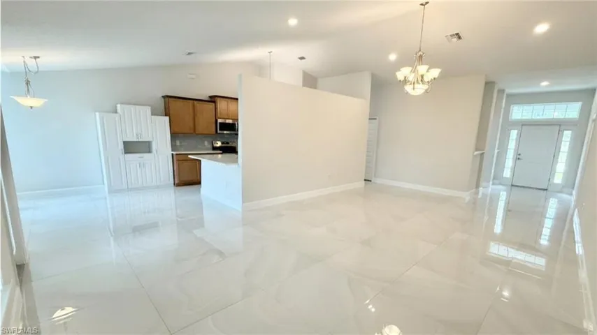372 Rockland St, Lee, Florida 33972