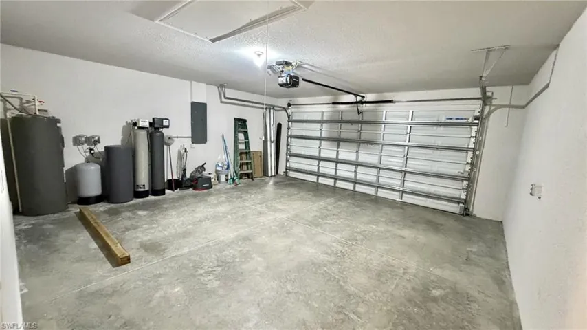 372 Rockland St, Lee, Florida 33972