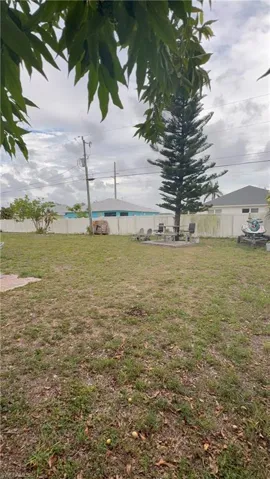 246 Se 7th St, Cape Coral, Florida 33990