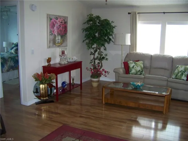 Background shows Guest room. This is a split plan